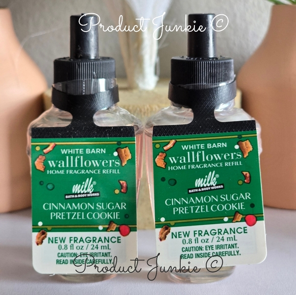Bath & Body Works Other - Cinnamon Sugar Pretzel Cookie Wallflower Refills by Bath and Body Works × MILK